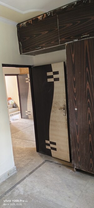 Building Lobby in 2.5 BHK Builder Floor at Rohini Sector 7 – for Sale