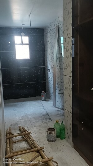 Master Bedroom in 4 BHK Builder Floor at Ashoka Enclave Faridabad, Sector 34 – for Sale