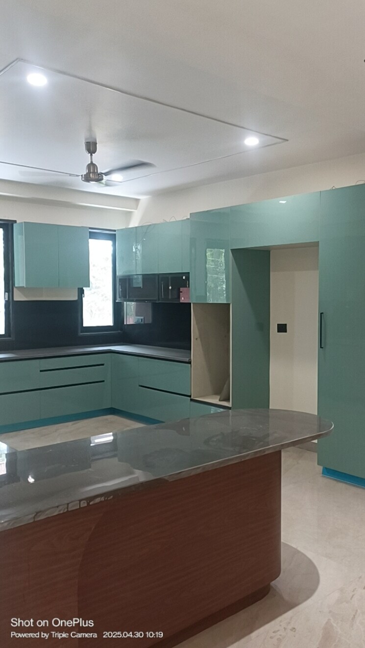 Kitchen, ashoka-enclave-faridabad 4 Bedroom 520 Sq.Yd. Builder Floor In Sector 34 Faridabad 8583474