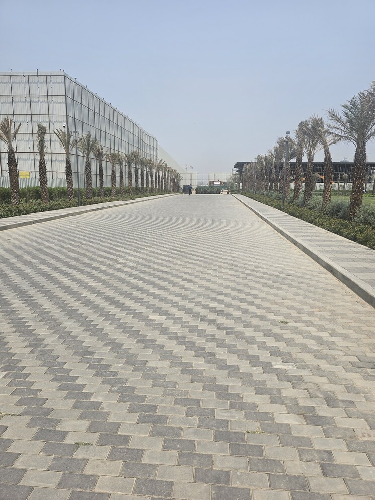 Swimming Pool, siddharth vihar 3 Bedroom 1694 Sq.Ft. Apartment In Siddharth Vihar Ghaziabad 8583498