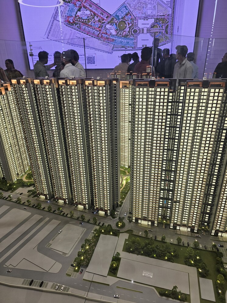 Exterior View, siddharth vihar 3.5 Bedroom 1870 Sq.Ft. Apartment In Siddharth Vihar Ghaziabad 8583521