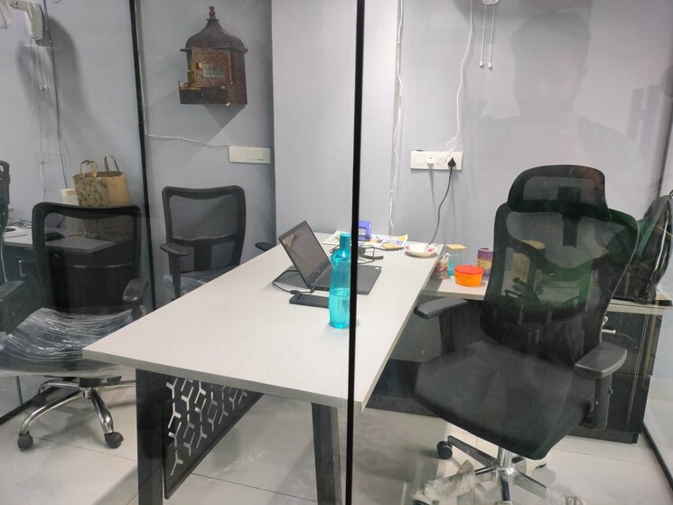 Team Area, sector 3 Commercial Office Space 1300 Sq.Ft. In Sector 3 Noida 8583535