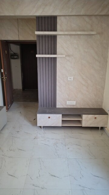 1 BHK Villa For Rent in Alambagh