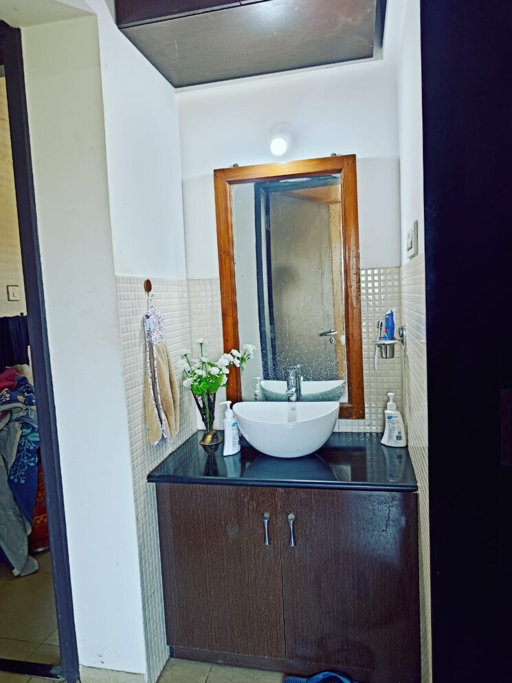 Bathroom, paranjape-gloria-grace 4 Bedroom 1887 Sq.Ft. Apartment In Bavdhan Pune 8583593