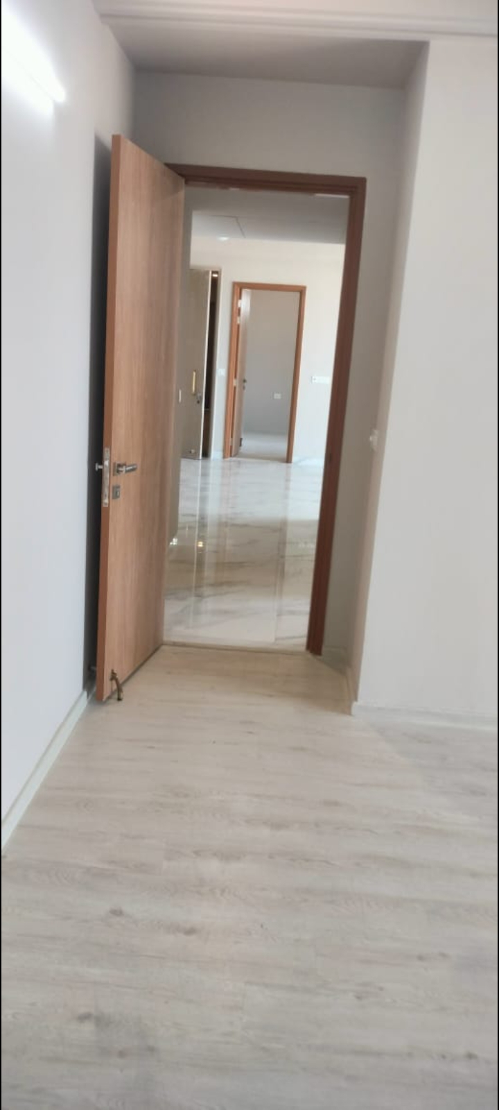 3.5 BHK + Servant Room Apartment For Rent in M3M Heights