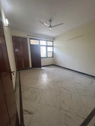 3 BHK Apartment For Sale in Vipul Belmonte, Sector 53