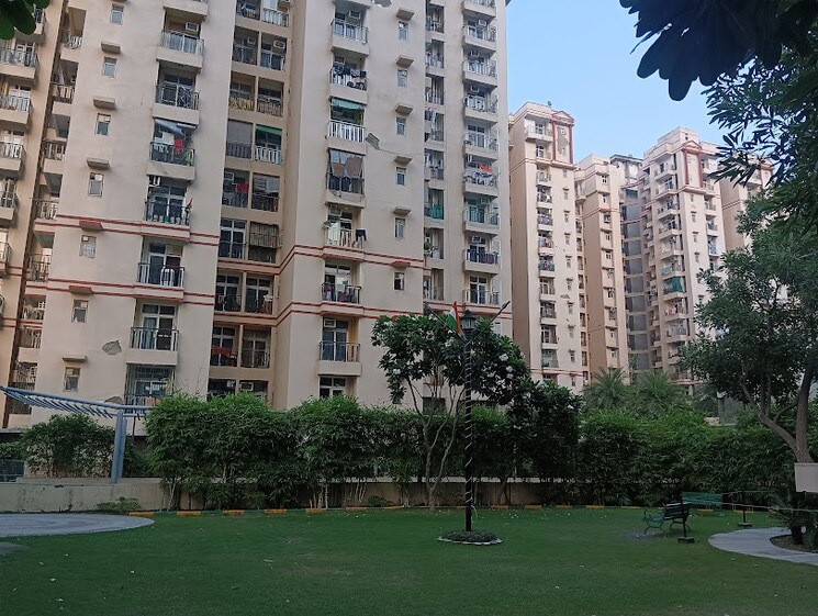 Exterior View, amrapali-princely-estate 4 Bedroom 5215 Sq.Ft. Penthouse In Sector 76 Noida 8583604