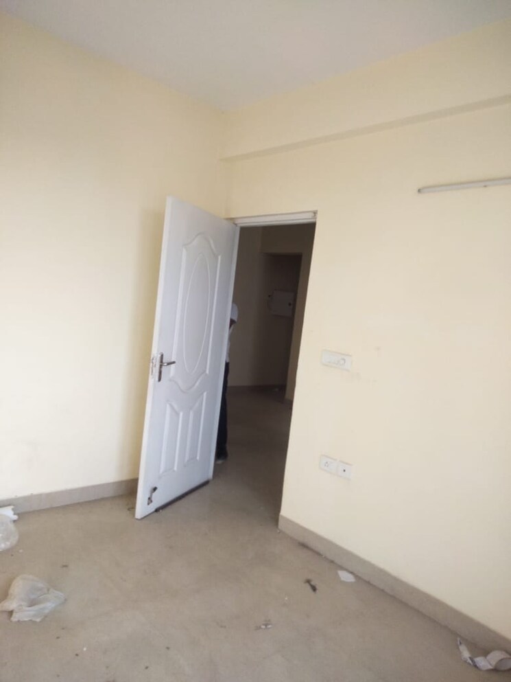 Room, godrej-summit 3 Bedroom 1712 Sq.Ft. Apartment In Sector 104 Gurgaon 8583648