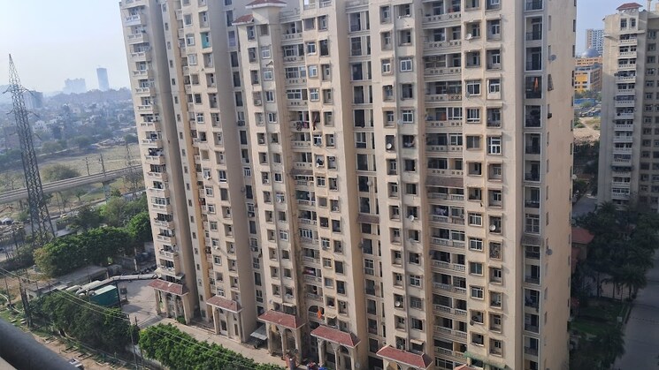 Exterior View, amrapali-silicon-city 4 Bedroom 4530 Sq.Ft. Penthouse In Sector 76 Noida 8583652