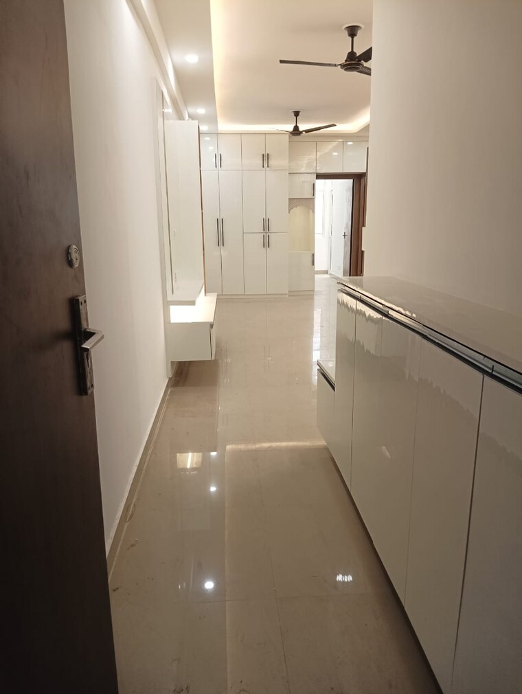Kitchen, suncity-avenue-76 2 Bedroom 682 Sq.Ft. Apartment In Sector 76 Gurgaon 8583694
