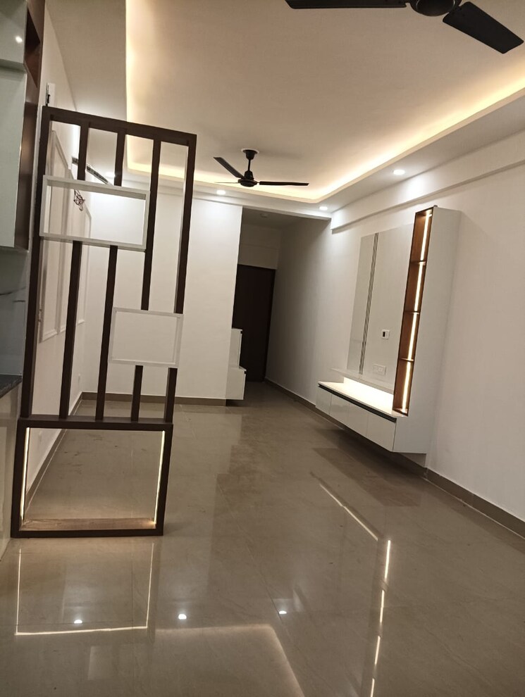 Room, suncity-avenue-76 2 Bedroom 682 Sq.Ft. Apartment In Sector 76 Gurgaon 8583694