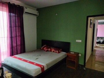 Bedroom in 2 BHK Apartment at Sector 70 – for Sale