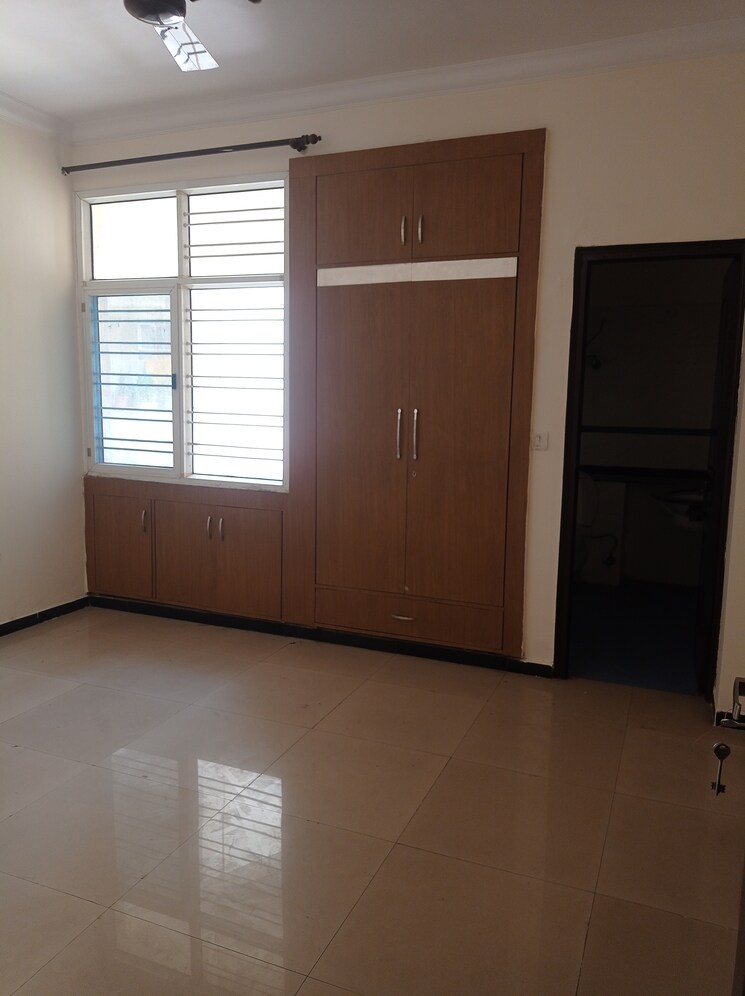 Room, vaibhav khand 2 Bedroom 1225 Sq.Ft. Apartment In Vaibhav Khand Ghaziabad 8583776