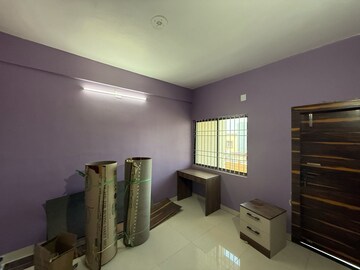 Room in 3 BHK Apartment at Morabadi – for Rent