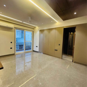 Room in 4 BHK Builder Floor at The Images Floors, Sector 51 – for Sale