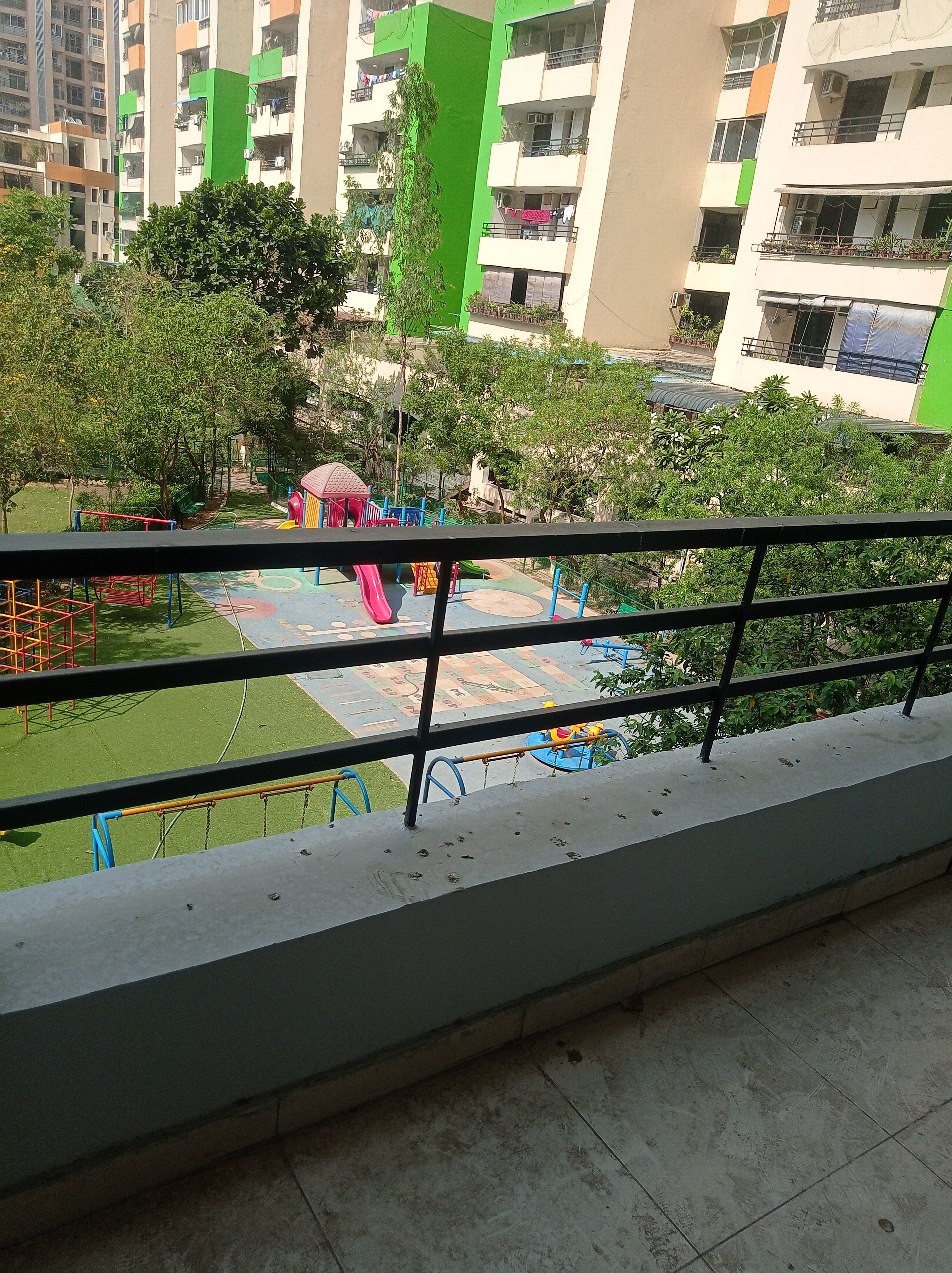 4 BHK 1993 Sq.Ft. Apartment in Gaurs Green Avenue