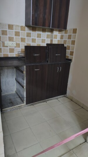 Furnished Amenities in 3 BHK Builder Floor at Vasundhara Sector 1 – for Sale