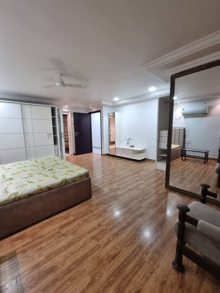 Bedroom, juhu-scheme 4 Bedroom 2700 Sq.Ft. Apartment In Juhu Mumbai 8583912