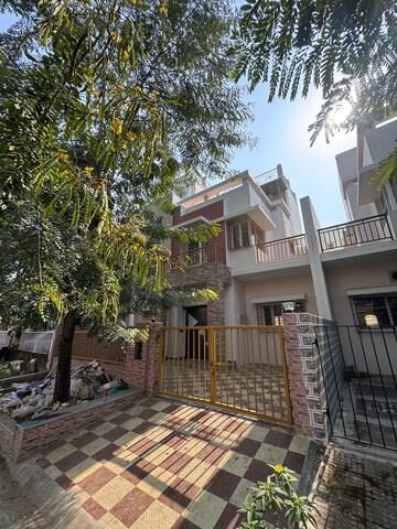 4 BHK Villa For Sale in Salap