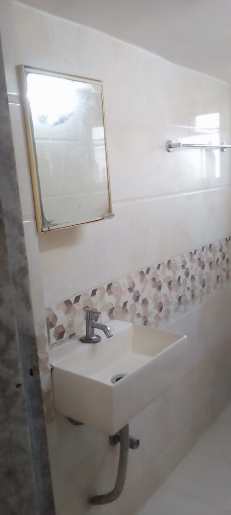 Bathroom, andheri east 1 Bedroom 450 Sq.Ft. Apartment In Andheri East Mumbai 8583948