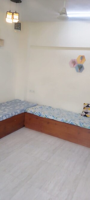 1 BHK Apartment For Sale in Andheri East