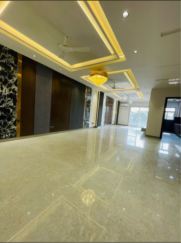 Room, m3m-atrium 4 Bedroom 270 Sq.Yd. Builder Floor In Golf Course Extension Gurgaon 8583982