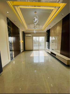 Room in 4 BHK Builder Floor at M3M Atrium, Golf Course Extension – for Sale