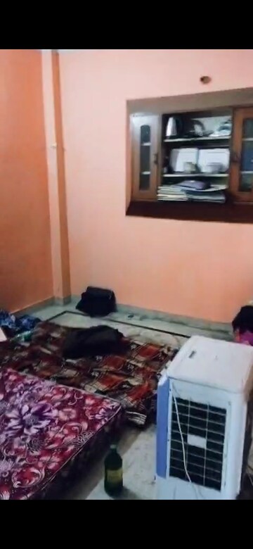 Bedroom in 3 BHK Builder Floor at Indrapuram – for Rent