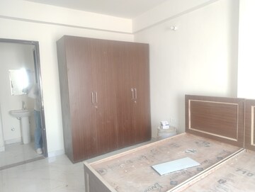 Bedroom in 1 BHK Builder Floor at Sector 69 – for Rent