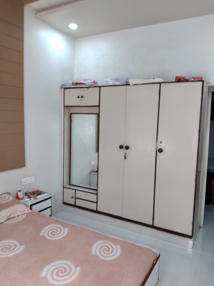 Room, usmanpura 3 Bedroom 1820 Sq.Ft. Apartment In Usmanpura Ahmedabad 8584030