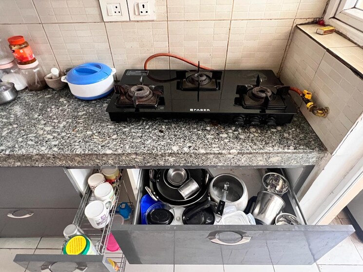 Master Bedroom, 3c-lotus-zing 3 Bedroom 1600 Sq.Ft. Apartment In Sector 168 Noida 8584076