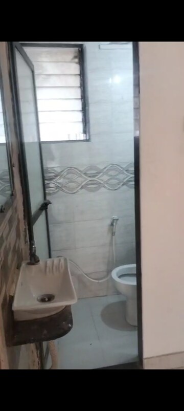 Bathroom in 1.5 BHK Apartment at Valley Shilp, Kharghar Sector 36 – for Rent