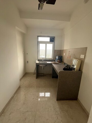 Kitchen in 3.5 BHK Apartment at Chembur – for Rent