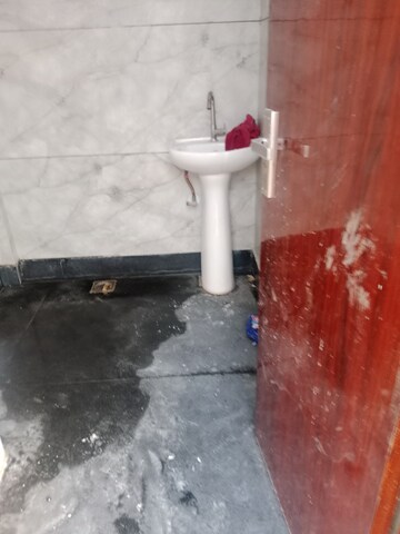 Bathroom in 2 BHK Builder Floor at Sector 18 – for Rent