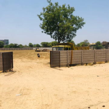  Land For Rent in Santej