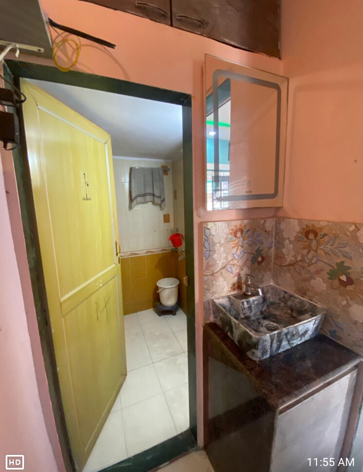 Attached Bathroom, vashi sector 12 1 Bedroom 500 Sq.Ft. Apartment In Vashi Sector 12 Navi Mumbai 8584102