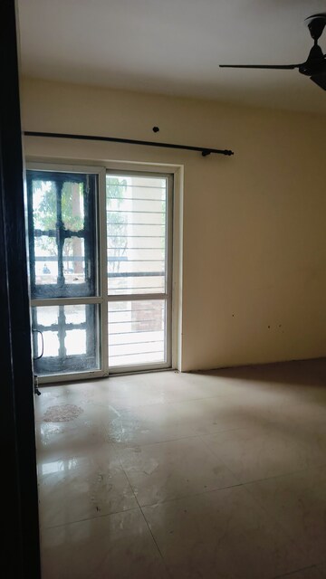 2.5 BHK Apartment For Rent in RPS Savana, Sector 88