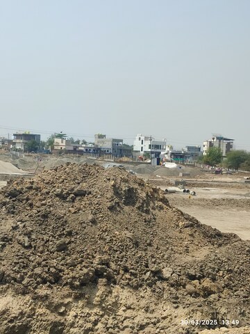  Plot For Sale in Koradi rd