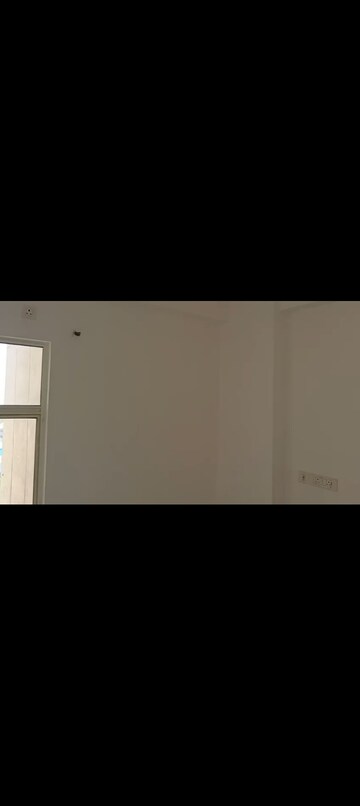 Room in 2 BHK Apartment at SCC Sapphire, Raj Nagar Extension – for Sale
