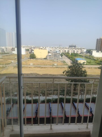 1 BHK Apartment For Rent in Wave Dream Homes, Wave City