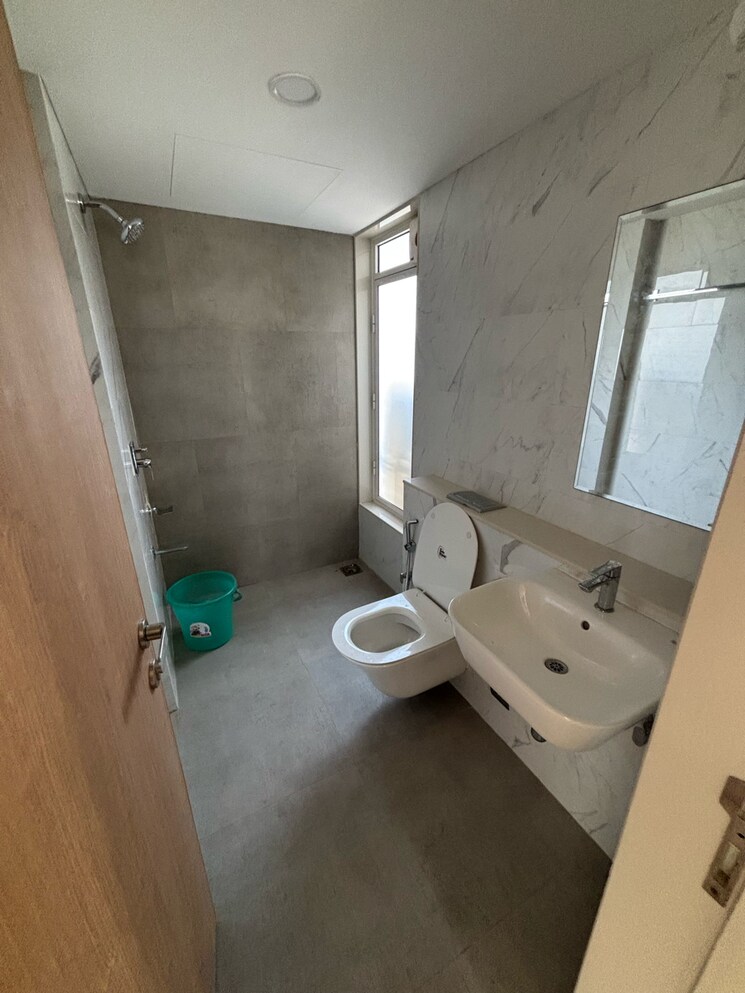 Team Area, lodha-bella-vita 3 Bedroom 1005 Sq.Ft. Apartment In Mohammadwadi Pune 8584367