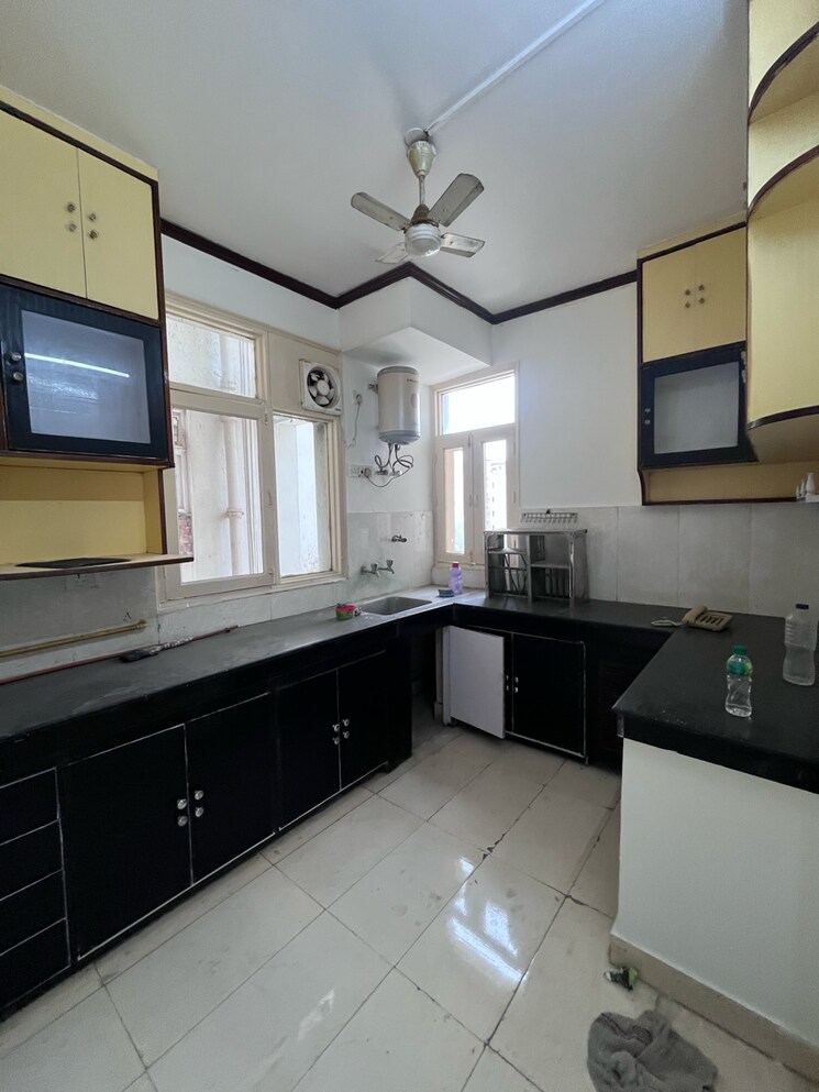 Kitchen, tarika-cghs 4 Bedroom 2200 Sq.Ft. Apartment In Sector 43 Gurgaon 8584379