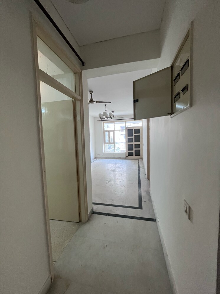 Room, tarika-cghs 4 Bedroom 2200 Sq.Ft. Apartment In Sector 43 Gurgaon 8584379