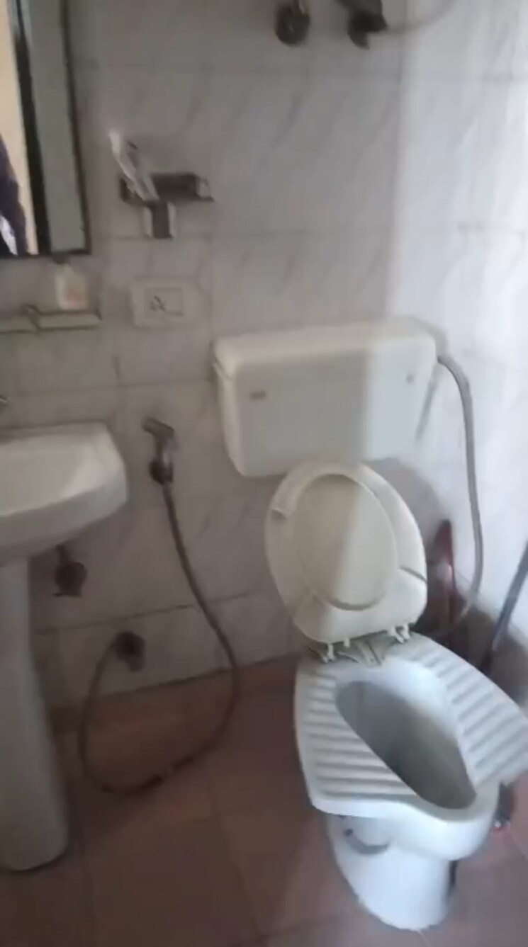 Bathroom, amolik-heights 2 Bedroom 593 Sq.Ft. Apartment In Sector 88 Faridabad 8584382