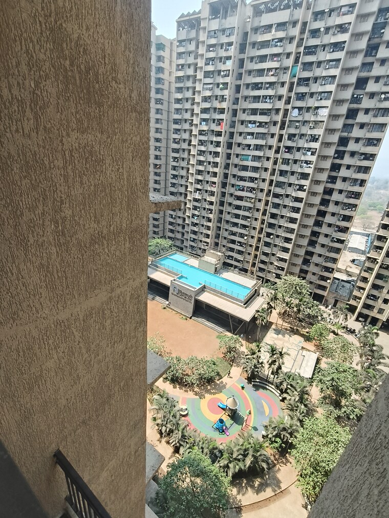  Parking, raunak-city 1 Bedroom 660 Sq.Ft. Apartment In Kalyan West Thane 8584444