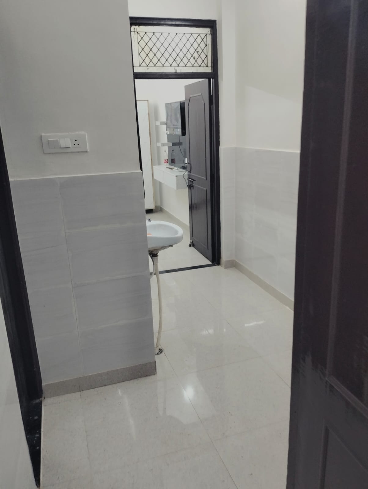 1.5 BHK + Extra Room Builder Floor For Rent in New Ashok Nagar