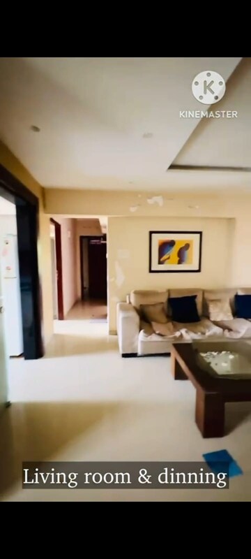 Master Bedroom in 3 BHK Apartment at Heena Gokul Crescent, Andheri East – for Rent