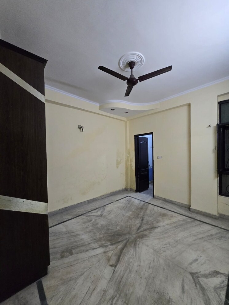 Room, sector 4 wave city 2 Bedroom 900 Sq.Ft. Apartment In Sector 4 Wave City Ghaziabad 8584473