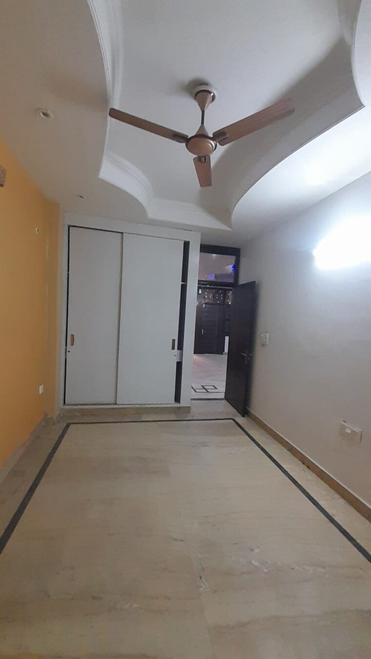 Room, jai-mata-residency 3 Bedroom 112 Sq.Mt. Builder Floor In Niti Khand Ghaziabad 8584524