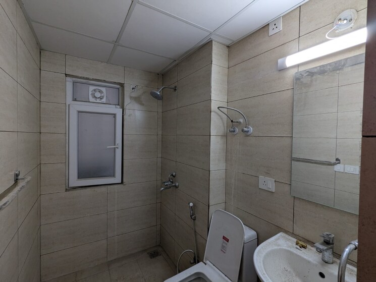 Bathroom, tata-eureka-park 3 Bedroom 1575 Sq.Ft. Apartment In Sector 150 Noida 8584539